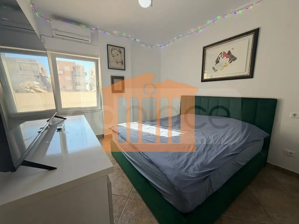 Apartament 1+2 dhoma 77 m² 6 kati