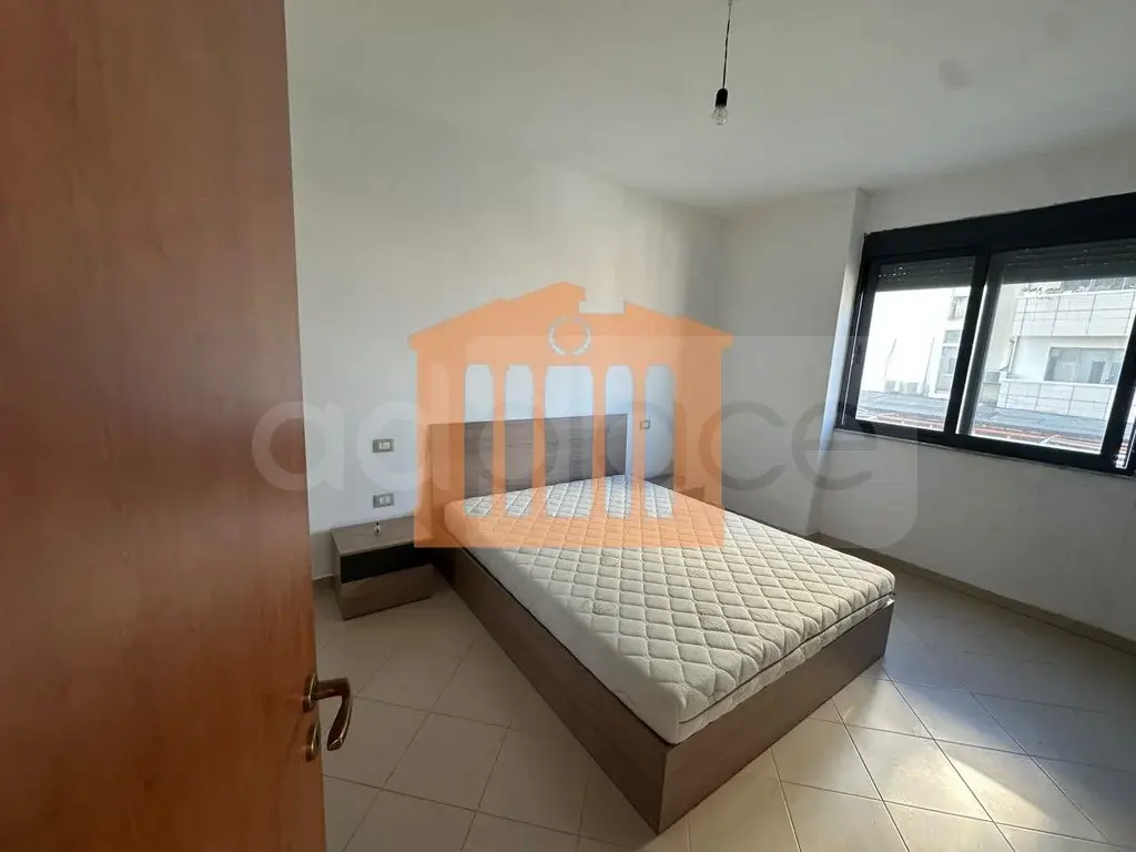 Apartament 1+2 dhoma 86 m² 2 kati