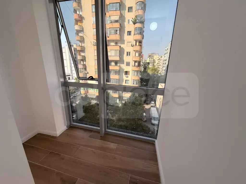 Apartament  60m² 5 floor