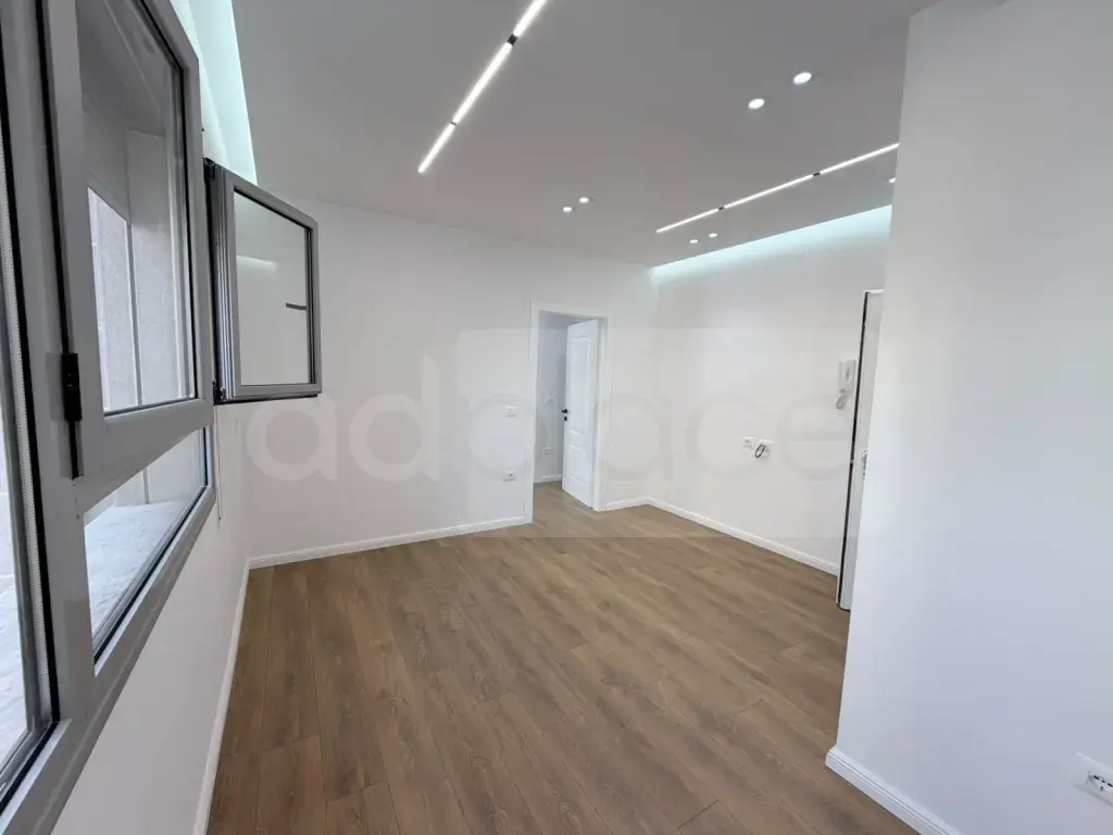 Apartament  60m² 5 floor