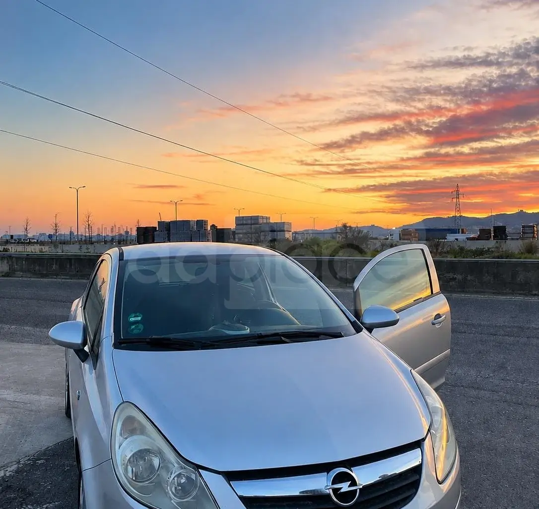 Opel Corsa D 2007