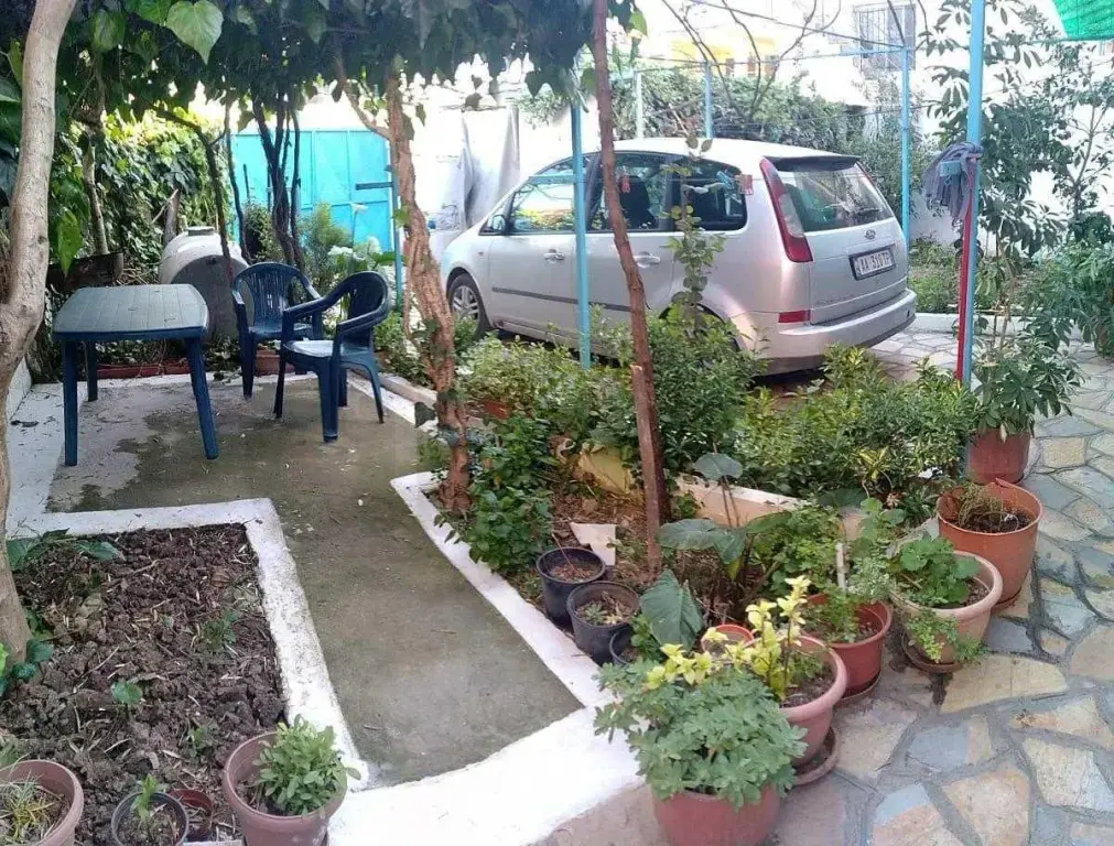 Vilë  260m²