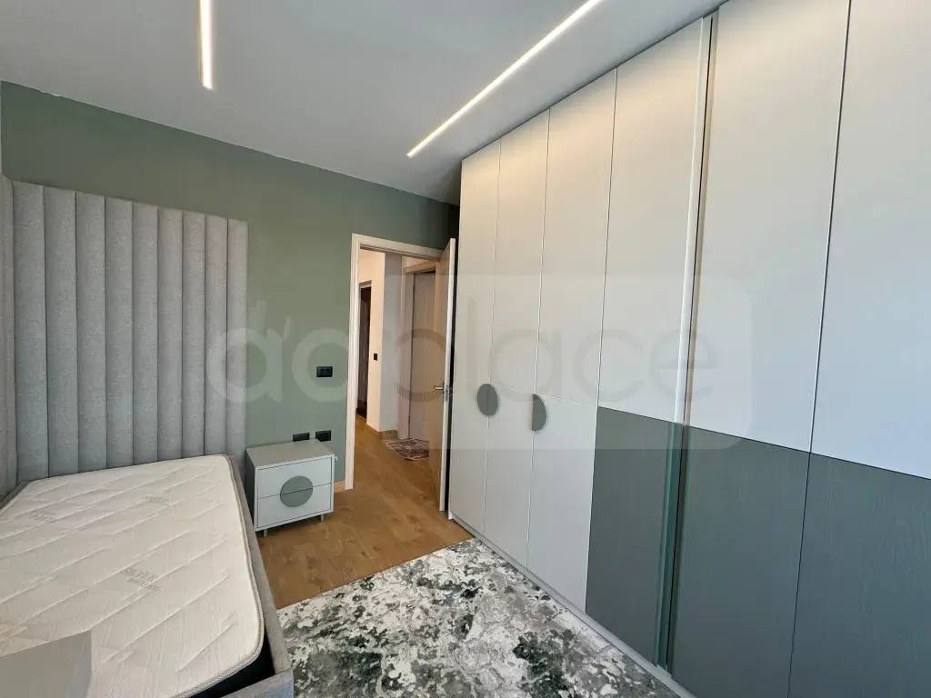 Apartament  113m² 5 floor