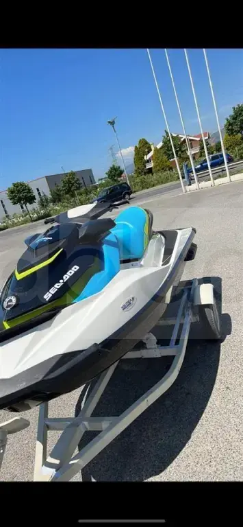 Jet ski...