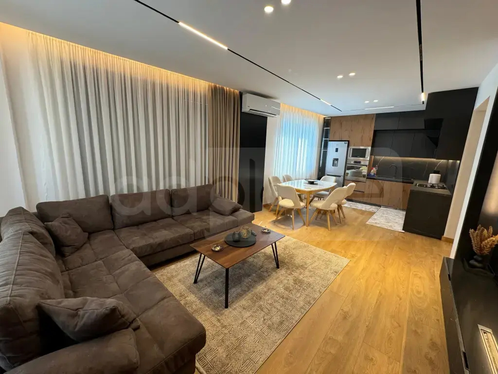 Apartament  113m² 5 floor