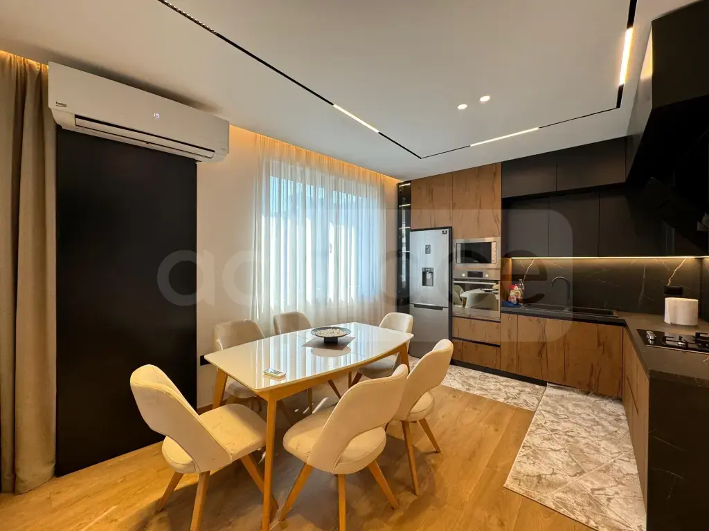Apartament  113m² 5 floor