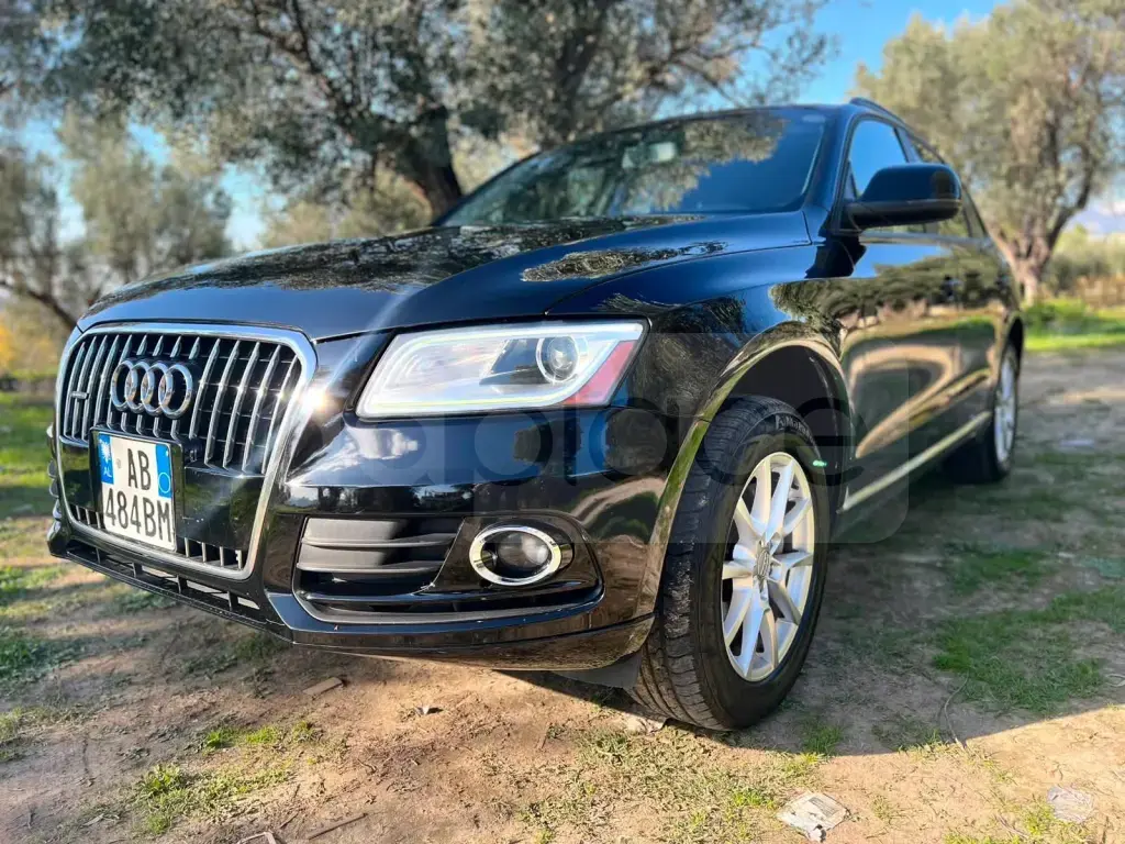 Audi Q5 8R Facelift  2015