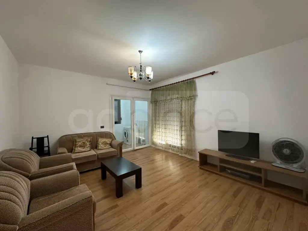 Apartament 2 rooms 100m² 2 floor