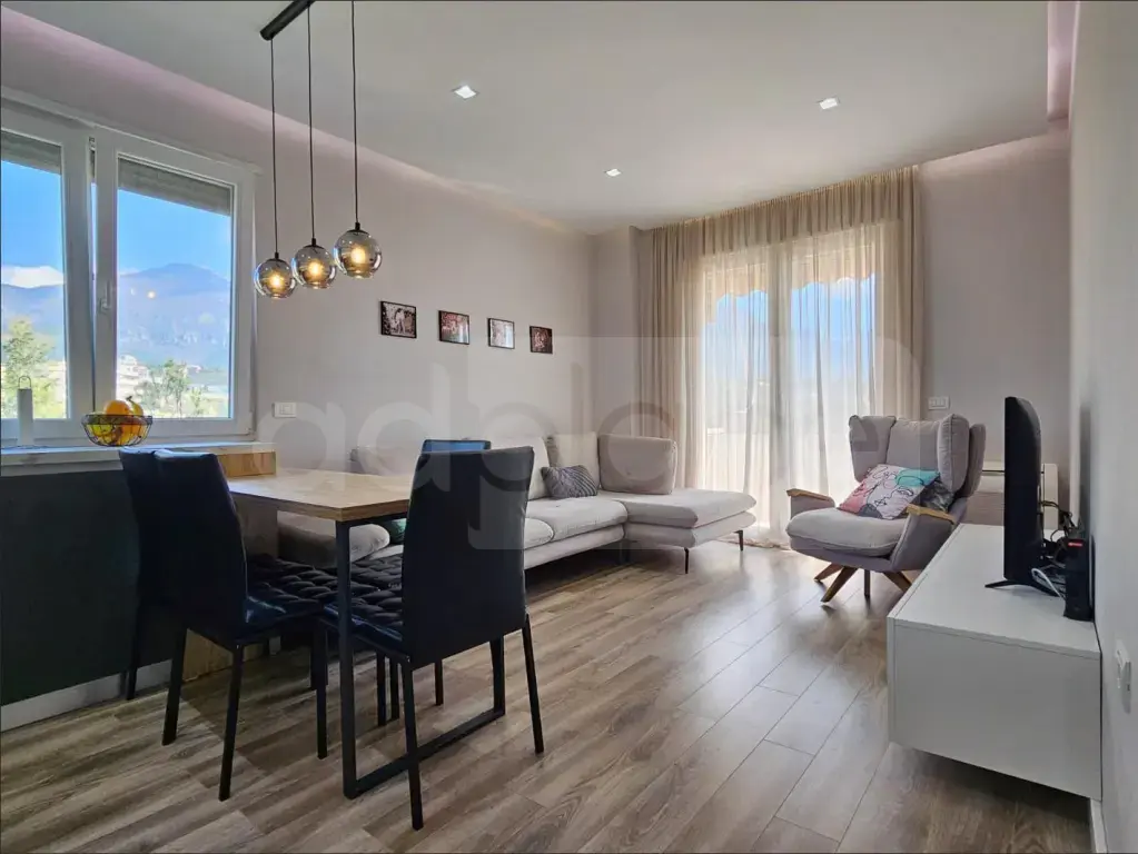 Apartament  99m² 4 floor