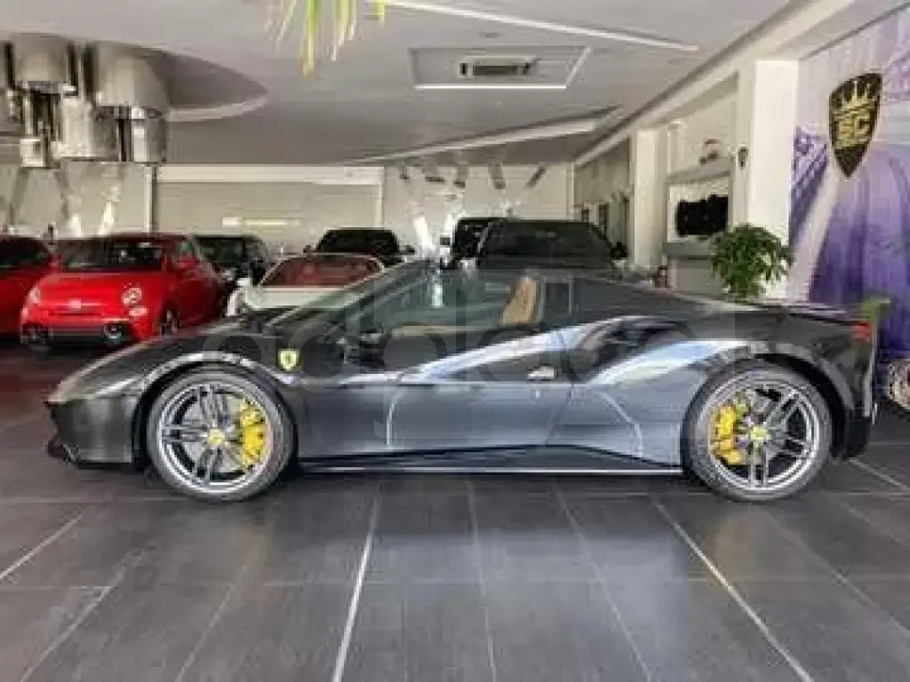 Ferrari 488 Spider I  2017, 23 000 km
