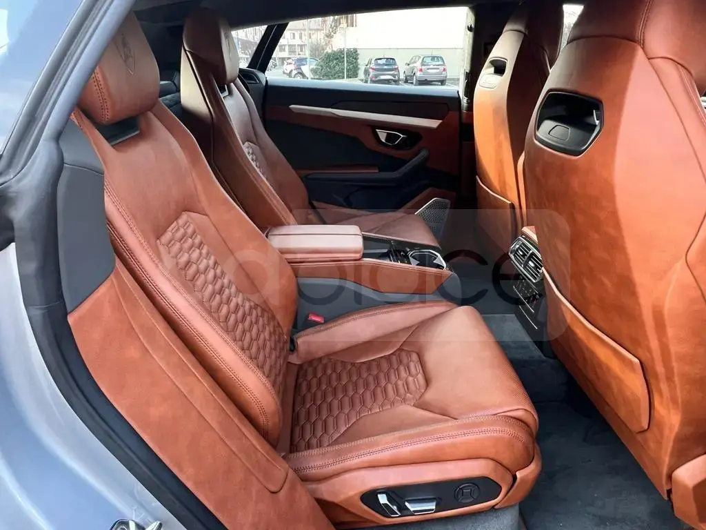 Lamborghini Urus I-MLB evo (2018-) 2020, 50 000 km