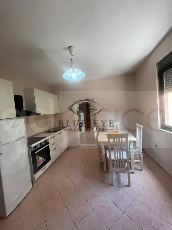 Apartament 2 rooms 70m² 2 floor
