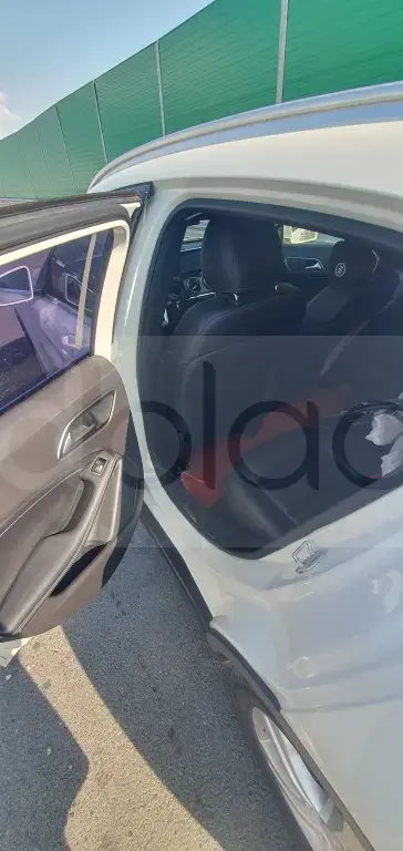 Mercedes-Benz GLA X156  2015, 140 000 km