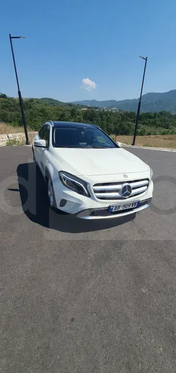 Mercedes-Benz GLA X156  2015, 140 000 km